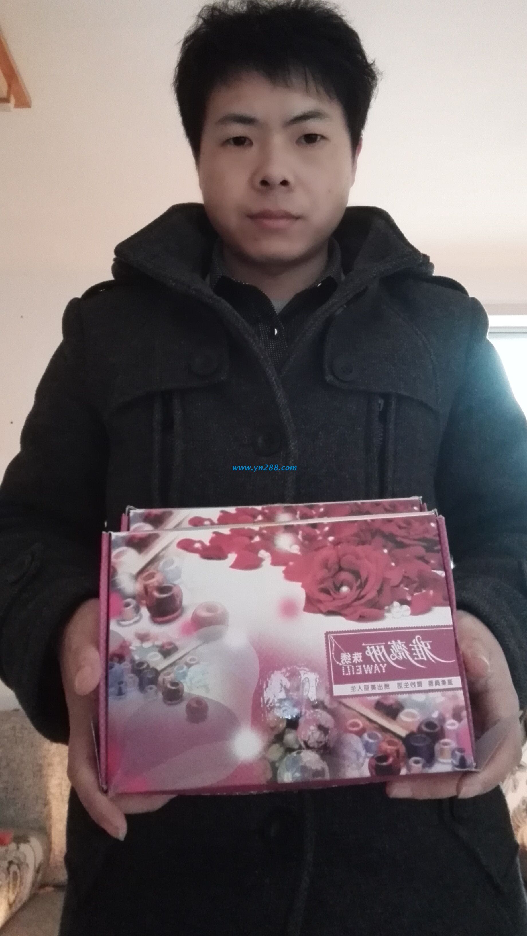 山東青島小伙曲先生幫母親找手工活加工兼職 山東青島小伙曲先生幫母親找手工活加工兼職(圖1)