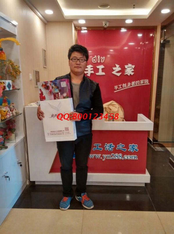 邯鄲縣閆先生來手工活之家總部考察，欲組織人做手工活(圖1)