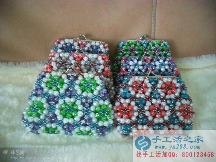 手工活之家精美串珠珠包成品展示 正規(guī)外發(fā)手工活時尚精美串珠珠包 可以在家做的手工活(圖1)