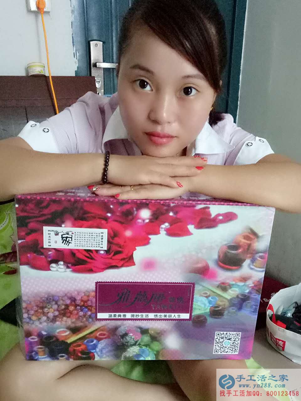 女士居家創(chuàng)業(yè)好項(xiàng)目:浙江金華藺女士兼職手工活加工致富 女士居家創(chuàng)業(yè)好項(xiàng)目:浙江金華藺女士兼職手工活加工致富