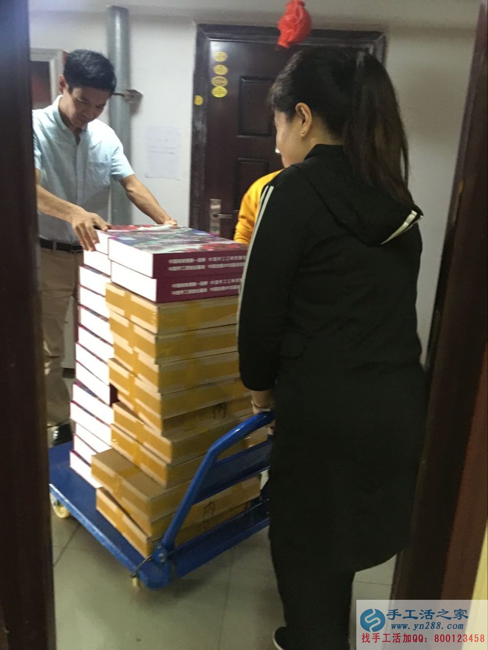 女士居家創(chuàng)業(yè)好項(xiàng)目:浙江金華藺女士兼職手工活加工致富 女士居家創(chuàng)業(yè)好項(xiàng)目:浙江金華藺女士兼職手工活加工致富