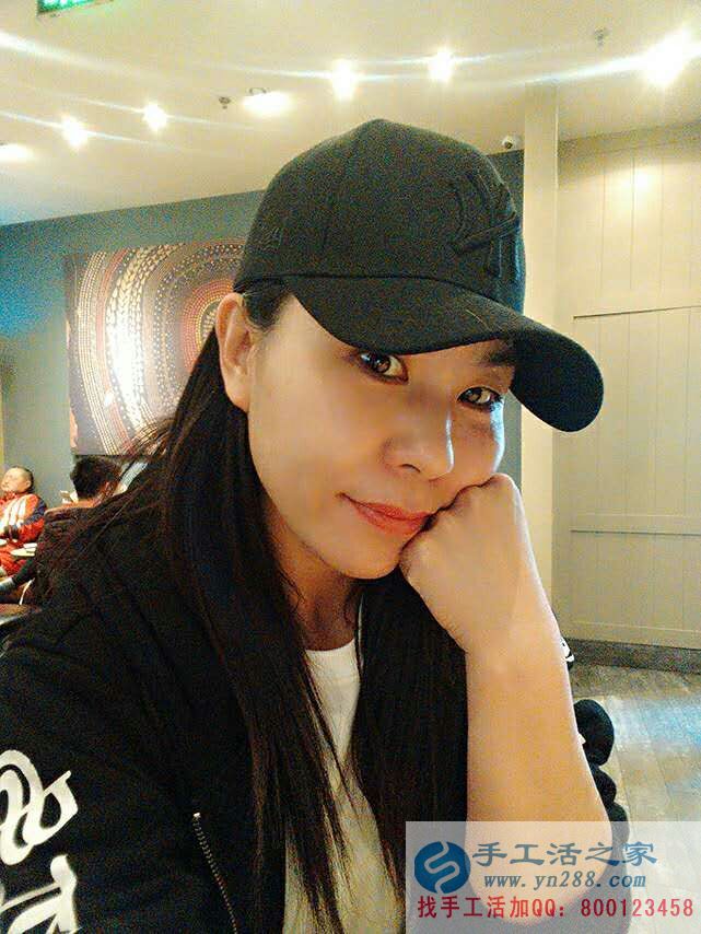 河北唐山一&ldquo;白富美&rdquo;鐘情與手工活串珠繡，業(yè)余賺錢收到360元