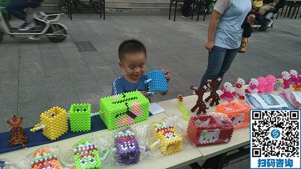 助力創(chuàng)新創(chuàng)業(yè)、綻放手工風(fēng)采--------記手工之家參加邯鄲市叢臺(tái)區(qū)創(chuàng)業(yè)項(xiàng)目展銷活動(dòng)(圖3)