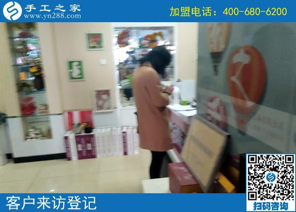 最怕半途而廢，這個(gè)可以寄到家做的手工活要掙錢，就應(yīng)像湖北武漢李女士一樣做