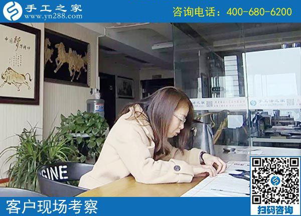 在家做手工活賺錢什么事也不耽誤，河北衡水高女士還能陪著孩子寫作業(yè)