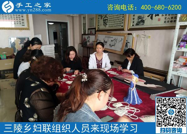 歡迎來(lái)這里，我們一直在努力！------邯鄲叢臺(tái)區(qū)婦聯(lián)組織三陵鄉(xiāng)&ldquo;扶貧微工廠&rdquo;手工骨干來(lái)手工之家現(xiàn)場(chǎng)學(xué)習(xí)