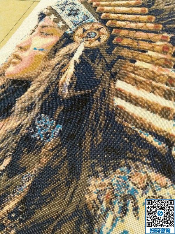 在家做手工活掙錢，四川一農(nóng)婦靠雙手改善生活(圖1)