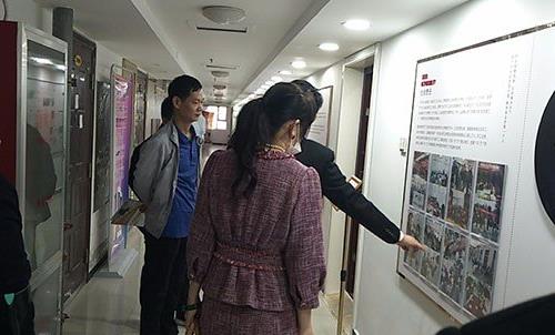 邯鄲市委宣傳部文化產(chǎn)業(yè)改革處張宗強處長、何文毅處長一行蒞臨手工之家參觀指導(dǎo)工作