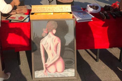 亮相“中國(guó)農(nóng)民豐收節(jié)”，勵(lì)志珠珠繡等純手工大放異彩(圖3)