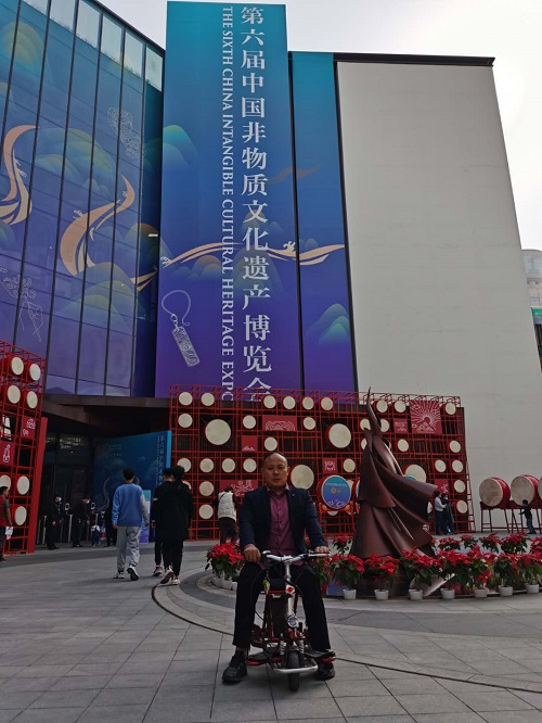 非遺傳承，服務(wù)社會(huì)才是出路和歸宿！-----記手工之家創(chuàng)始人受邀參加第六屆中國(guó)非物質(zhì)文化遺產(chǎn)博覽會(huì)(圖2)