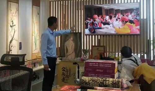 用手工實現(xiàn)人生價值--------熱烈歡迎北京市殘疾人代表團(tuán)蒞臨手工之家參觀考察 用手工實現(xiàn)人生價值--------熱烈歡迎北京市殘疾人代表團(tuán)蒞臨手工之家參觀考察