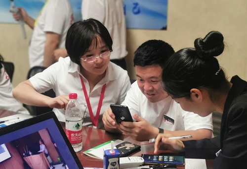 一起做非遺手工勵志珠珠繡-------記手工之家第三期全國優(yōu)秀繡娘陪訓(xùn)會 一起做非遺手工勵志珠珠繡-------記手工之家第三期全國優(yōu)秀繡娘陪訓(xùn)會