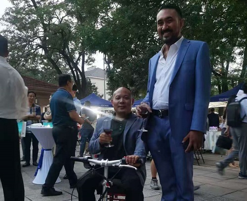 讓非遺傳統(tǒng)手工珠繡走向世界！------記手工之家創(chuàng)始人在北京