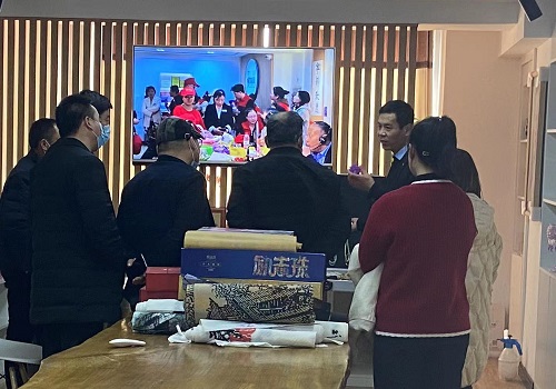 手工帶動就業(yè)，讓農(nóng)民有事干、農(nóng)村更美麗 --- --- 記河北大名一鎮(zhèn)村領(lǐng)導(dǎo)一行來手工之家實地參觀考察