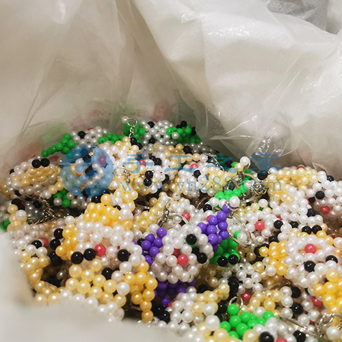 把外發(fā)加工手工活拿回家做，很多人實(shí)現(xiàn)靈活就業(yè)(圖1)