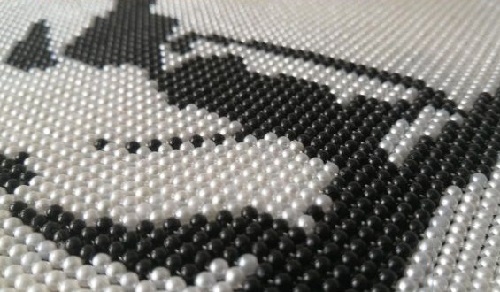 農(nóng)村適合發(fā)展的項目:手工活外發(fā)珠繡串珠(圖1)