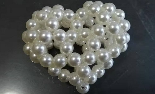 怎樣快速學(xué)會珠繡串珠加工手工活的加工技術(shù)呢？(圖1)