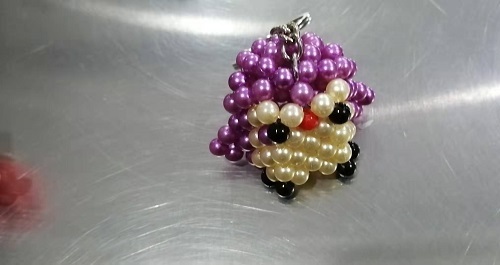 在家做珠繡串珠外發(fā)手工活賺錢，日子過得安穩(wěn)踏實(圖1)