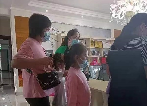 有夢走未來，大山擋不住