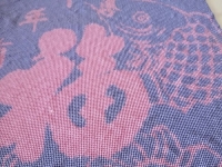 每周五準(zhǔn)時(shí)結(jié)算加工費(fèi)，家庭婦女做彩珠繡靈活就業(yè)有保障