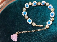 在家里就能賺錢(qián)的工作，串珠純手工居家加工有優(yōu)勢(shì)