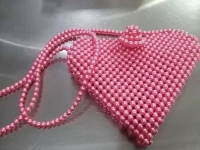 手工活外發(fā)加工正規(guī)的廠家，串珠純手工有歷史，大家信得過