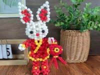 手工活外發(fā)加工正規(guī)的廠家，串珠純手工堅持創(chuàng)新