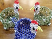 外發(fā)手工領(lǐng)回家做，精美輕奢的純手工產(chǎn)品有優(yōu)勢，產(chǎn)品多、市場大