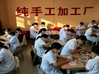 春節(jié)后不外出打工，在家輕資產(chǎn)創(chuàng)業(yè)真的靠譜，開純手工加工廠，讓很多人陪著家人把錢掙