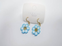 串珠米珠繡純手工產(chǎn)品展示，精美的耳飾之耳墜