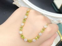 串珠米珠繡純手工產(chǎn)品展示，精美的手飾之手鏈