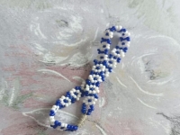 3月3日，兼職手工可以帶回家做，居家靈活就業(yè)副業(yè)創(chuàng)業(yè)，低成本創(chuàng)業(yè)開手工加工廠，在手工之家，做好業(yè)務掙錢有相通之處，圖為串珠米珠繡純手工產(chǎn)品剪影