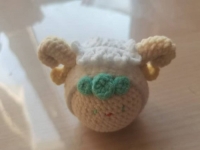 3月8日，在家做的手工活正規(guī)平臺，居家小成本創(chuàng)業(yè)開手工加工廠，極簡創(chuàng)業(yè)做手工傳承官，在手工之家，自信因為真實，圖為鉤織純手工產(chǎn)品剪影