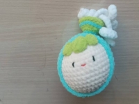 4月8日，兼職手工外發(fā)加工在家可做，專兼職都能干的純手工，低成本創(chuàng)業(yè)開家庭手工工作室，與手工之家合作，放心選擇掙錢手工業(yè)務(wù)，圖為鉤織純手工產(chǎn)品剪影