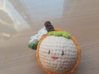 4月15日，手工兼職招聘信息，在家做手工掙錢，低成本創(chuàng)業(yè)開手工加工廠，極簡創(chuàng)業(yè)做家庭手工工作室，在手工之家，想多掙錢大家選擇很多，圖為鉤織純手工產(chǎn)品剪影