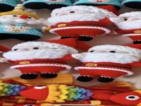 1月13日，外發(fā)加工接單平臺(tái)，正規(guī)手工小本創(chuàng)業(yè)，開手工加工廠，做手工工作室，手工之家有歷史、有實(shí)力，圖為鉤織純手工產(chǎn)品剪影