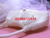 手工產(chǎn)業(yè)化，手工活外包加工是許多農(nóng)民工返鄉(xiāng)發(fā)展的動力