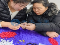 在家接手工活做，選擇這個串珠加工手工活項目讓人放心