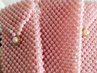 把勵志珠珠繡手工活拿回家做很自由，不耽誤暑假陪孩子