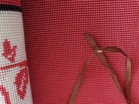 有多少人把外發(fā)手工活拿回家做常年有不錯(cuò)的收入呢？